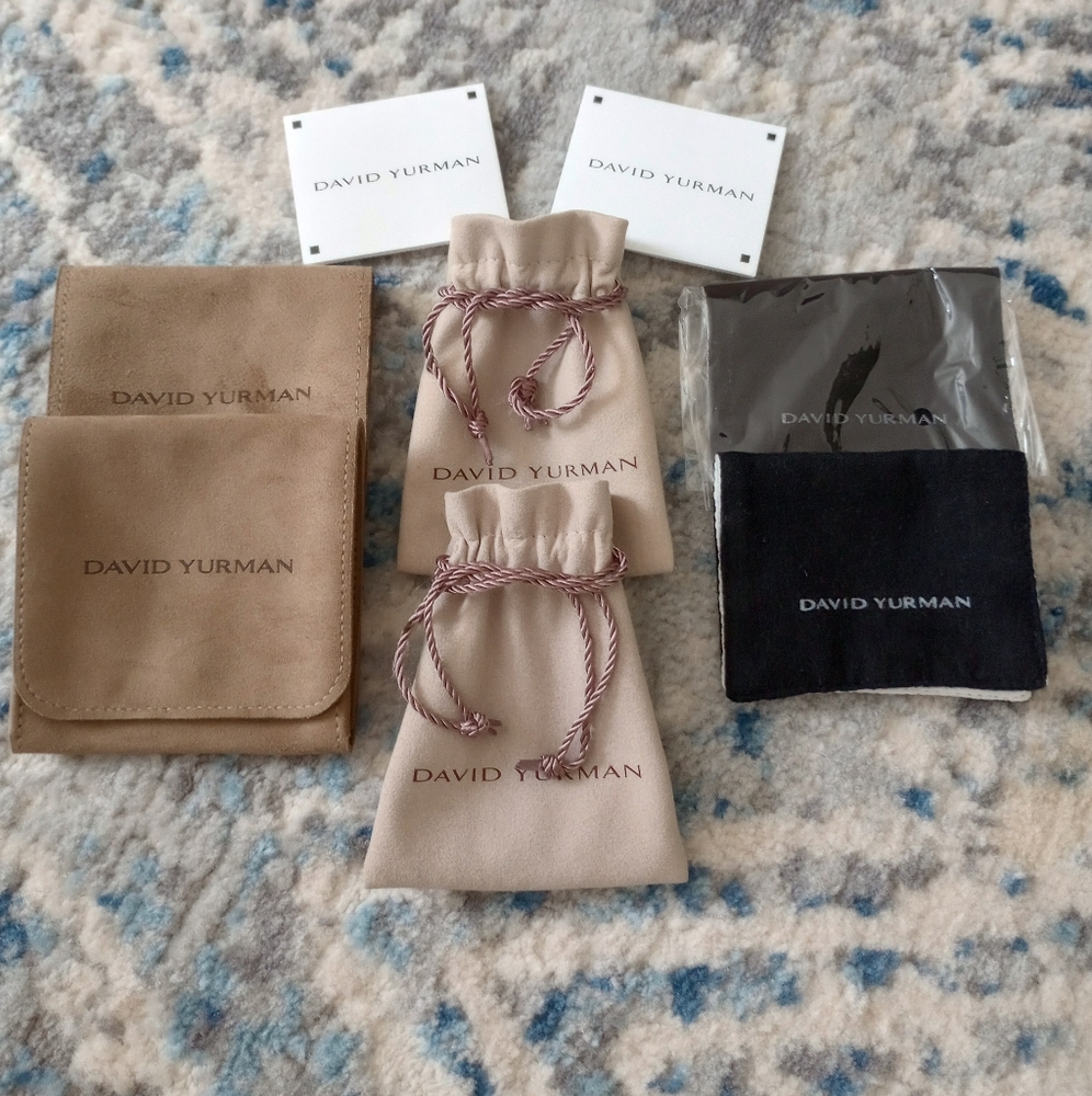 David Yurman necklace or bracelet storage pouch.